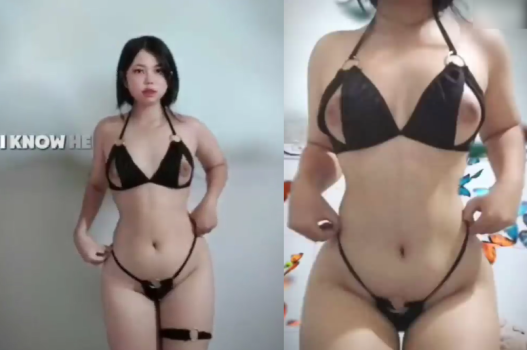 Em Gen Z gợi cảm với thời trang táo bạo lúc ân ái