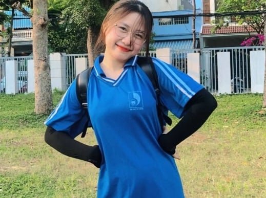 Mông Dương Thị Minh quá phê