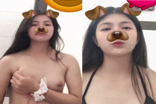 Nhớ anh khoe cặp vú khi gọi facetime